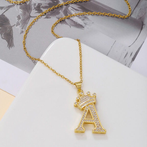 1PCS Fashionable Gold Diamond Crown Uppercase Letter Popular Pendant Necklace Suitable For Daily Use Festivals Parties Gifts Jewelry Set - Image 5