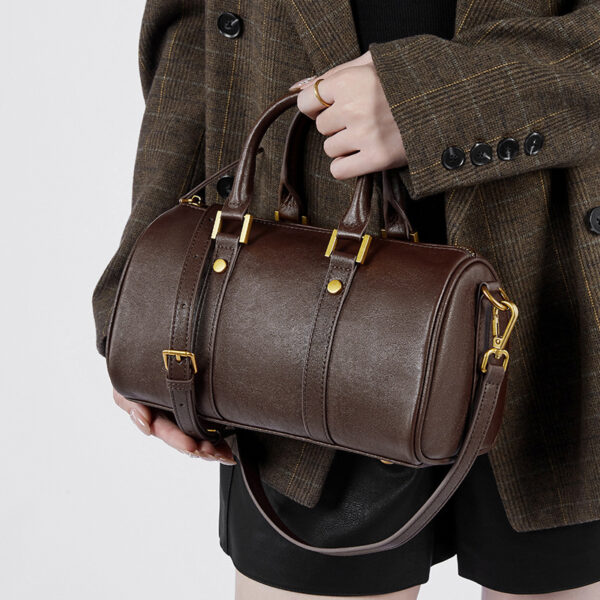 Retro Portable Cowhide Crossbody Bag