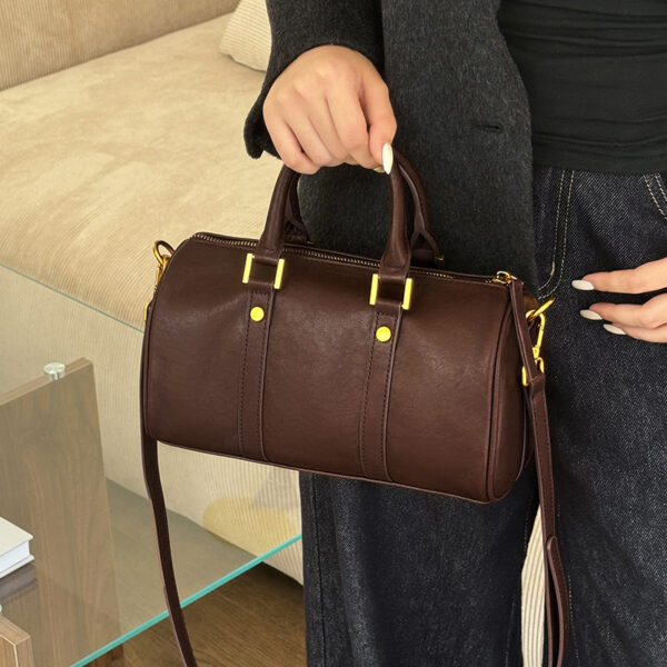 Retro Portable Cowhide Crossbody Bag - Image 4