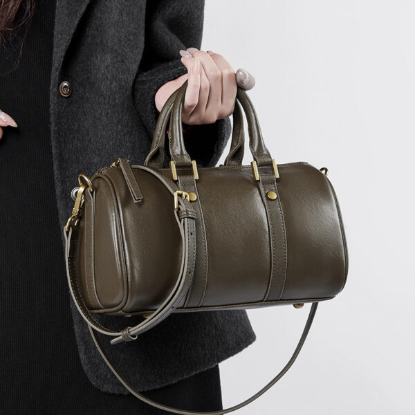 Retro Portable Cowhide Crossbody Bag - Image 5